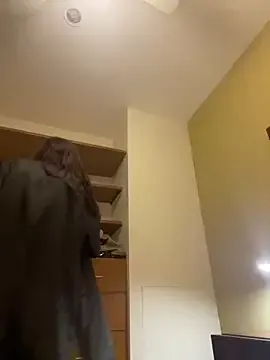 bellafreakyfun on StripChat