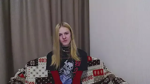 Offline blaire__18 on StripChat