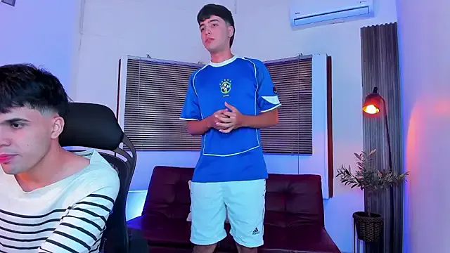 Offline Boys_Wallen on StripChat