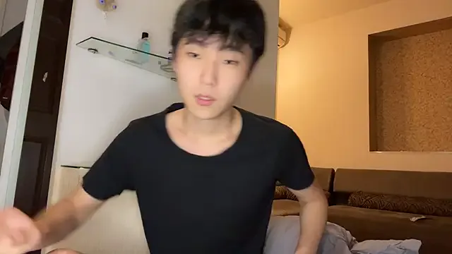 Offline Brian_Stars on StripChat