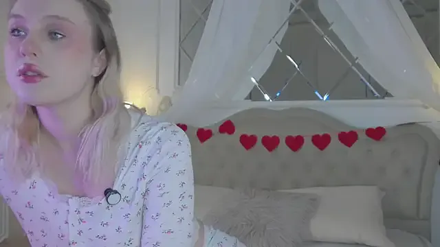 Freechat CaitlinSugar on StripChat