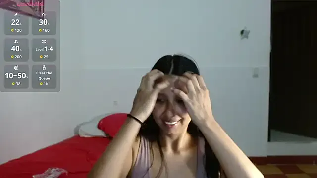 Offline CanelaDeluxe on StripChat