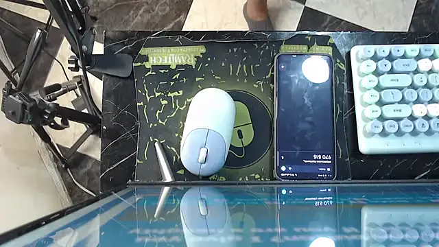 Offline Capricornio_ on StripChat