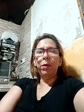 Freechat cari75 on StripChat