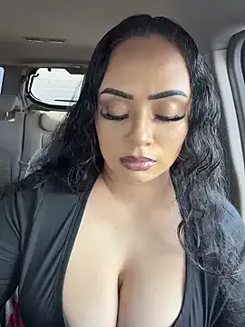 Offline CarmelaAnthony on StripChat