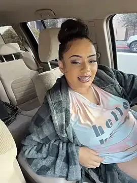 Offline CarmelaAnthony on StripChat