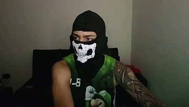 Offline cash_master888 on StripChat