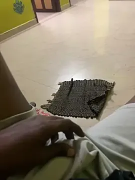 Offline chennai_sexyboy on StripChat