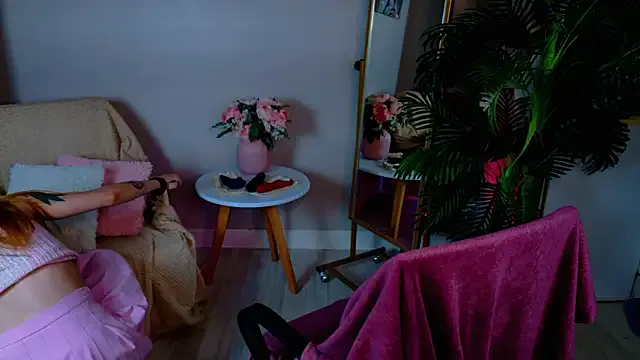 Offline cherrie_sherry on StripChat