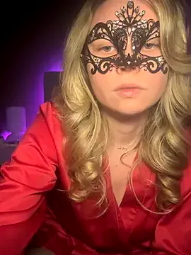 Offline Cherrycolada on StripChat