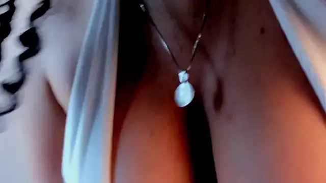 Offline cristhi_esterling on StripChat