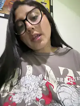 Offline croftsmila on StripChat