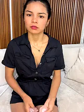 Offline Crystal_Stones on StripChat