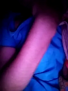 Offline Cute-Naavya on StripChat