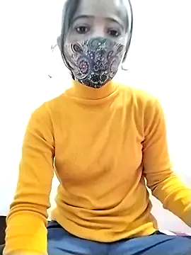 Offline Cute-Naavya on StripChat