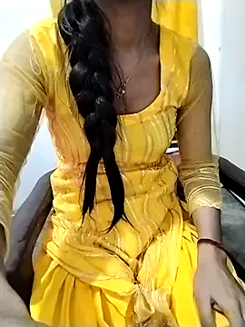 Offline Cute-Naavya on StripChat