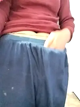 Offline Cute-Naavya on StripChat