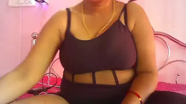 Freechat cute_lailaa on StripChat