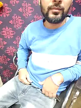 Offline Cute_Lucky on StripChat