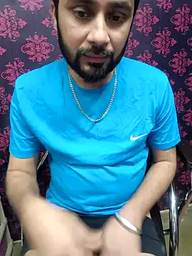 Offline Cute_Lucky on StripChat