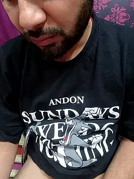 Offline Cute_Lucky on StripChat