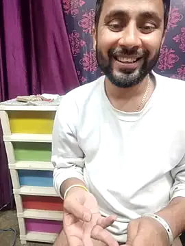 Offline Cute_Lucky on StripChat