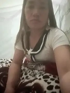 Freechat cutebobi on StripChat