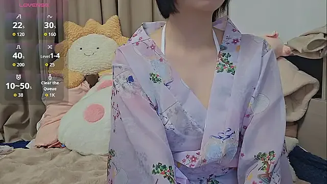 Offline cuteqiqi on StripChat