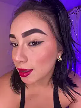 Offline Dafnee_sr on StripChat