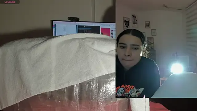 Offline Daki_Ume_ on StripChat