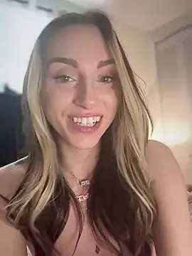 Offline DallasAria on StripChat