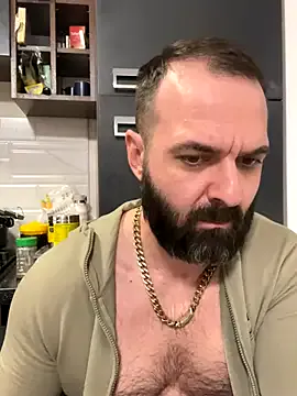 Offline DamonSalvatore2 on StripChat