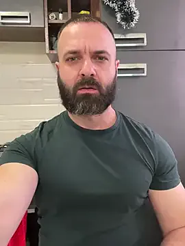 Offline DamonSalvatore2 on StripChat