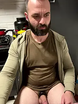 Offline DamonSalvatore2 on StripChat