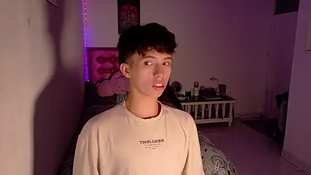 Freechat Dani_Dancer on StripChat