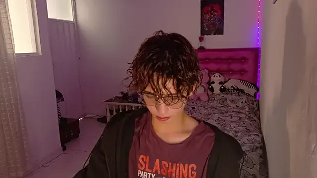 Freechat Dani_Dancer on StripChat