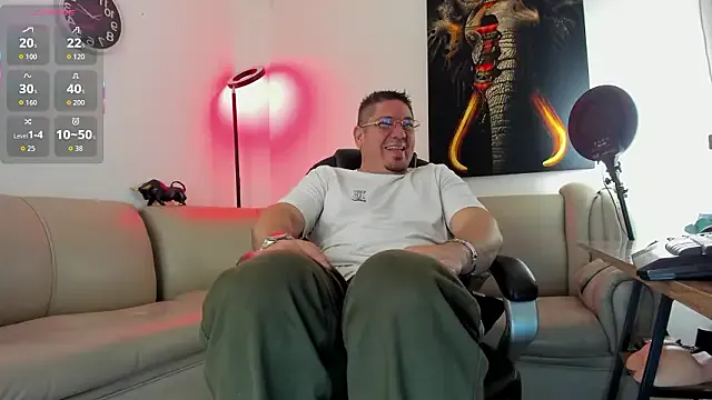 Offline Dante_Bellini on StripChat