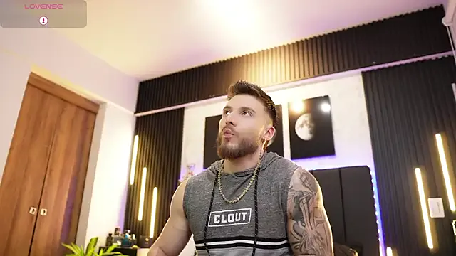 Offline David_blake_ on StripChat