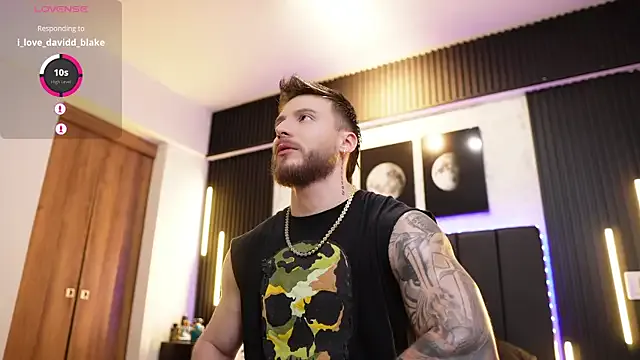 Offline David_blake_ on StripChat