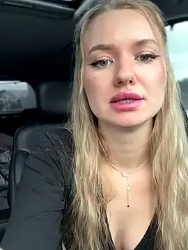 Freechat Devill_Angel_ on StripChat