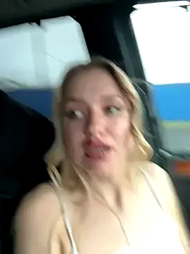 Freechat Devill_Angel_ on StripChat