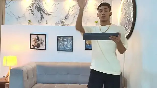 Private DIAMOND_BLACKS on StripChat