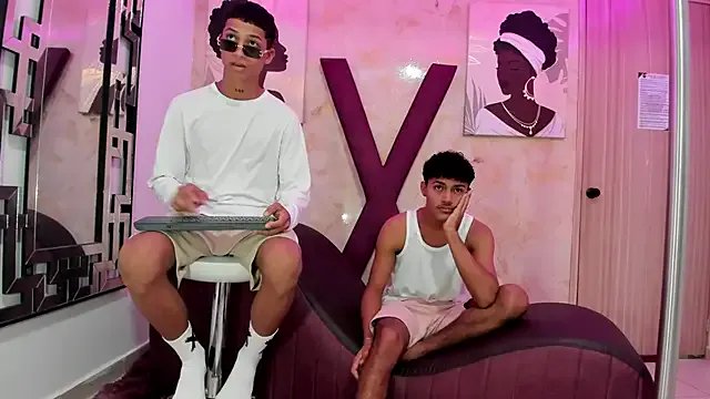 Private DIAMOND_BLACKS on StripChat