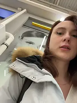 Offline Dina_Tease on StripChat