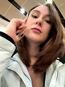 Offline Dina_Tease on StripChat