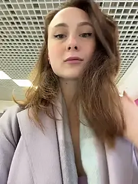 Offline Dina_Tease on StripChat