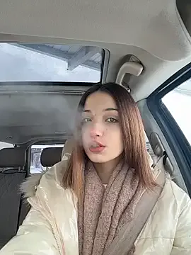 Offline DollyTall on StripChat