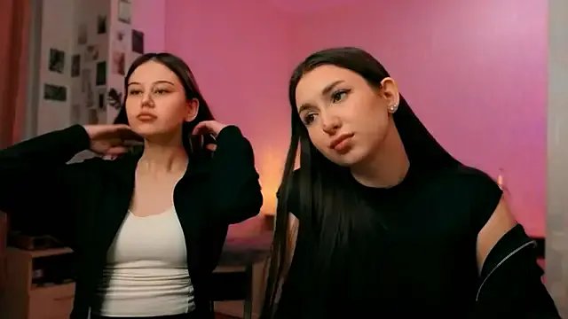 Freechat Doublechocolatee on StripChat