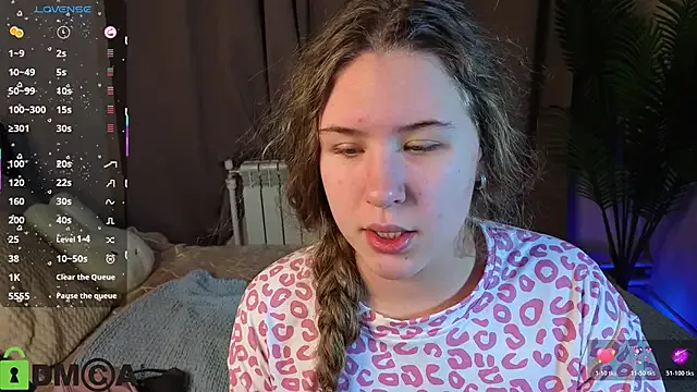 Offline Elsie_Cutties on StripChat