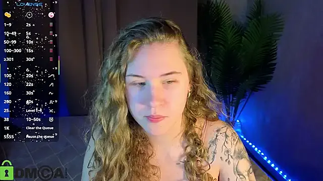 Offline Elsie_Cutties on StripChat